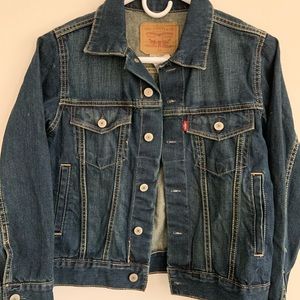 Size small youth Levi’s jean jacket